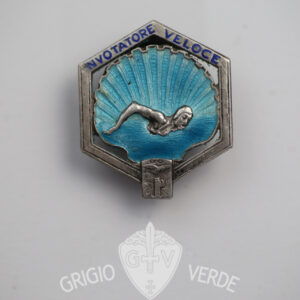 Distintivo fascista O.N.D. nuotatore veloce in argento 800