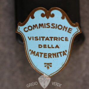 distintivo fascista commissione visitatrice della maternità