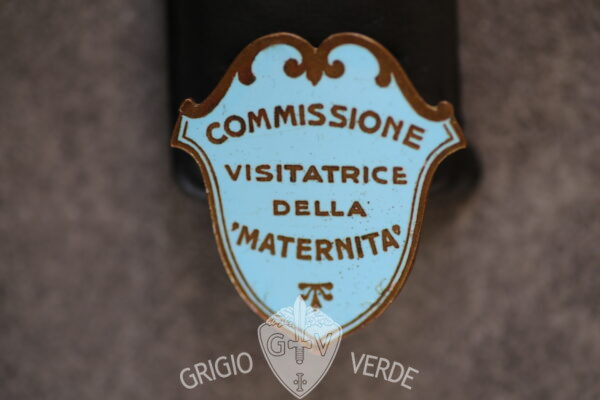 distintivo fascista commissione visitatrice della maternità
