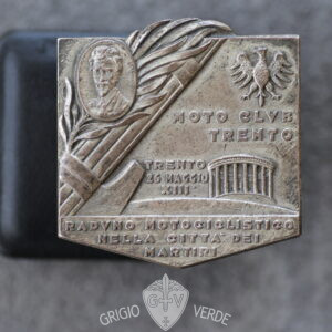 distintivo fascista raduno motociclistico