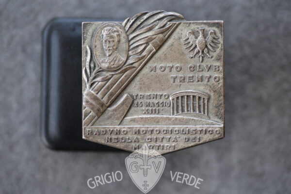 distintivo fascista raduno motociclistico