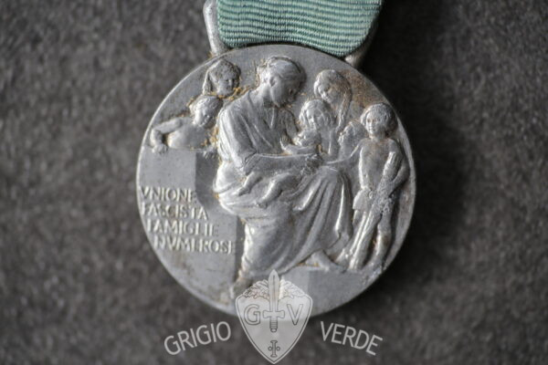 medaglia famiglie numerose