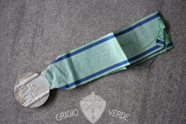 medaglia famiglie numerose totale retro