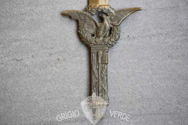 Tagliacarte in bronzo fascista officine Cipriani -Baccani & C. Firenze manico dx