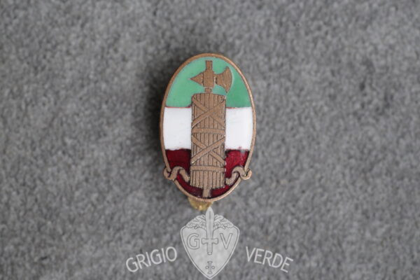 Distintivo fascista antemarcia Lorioli