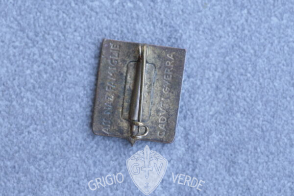 distintivo Associazione famiglie caduti di guerra retro