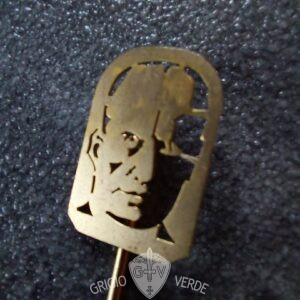 distintivo profilo benito mussolini oro particolare