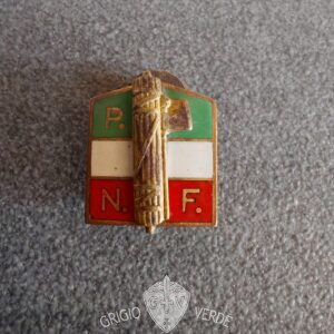 PNF distintivo iscritto al PNF fascista Gerosa
