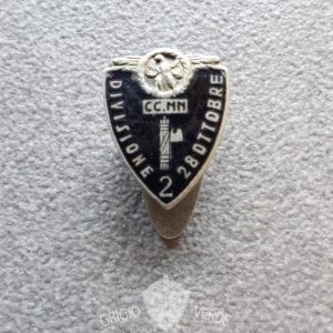 Distintivo fascista Milizia 2° divisione camice nere 28 ottobre