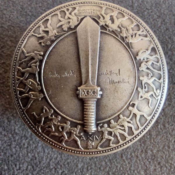 ferma fazzoletto scudo del Duce opera Balilla , anno XIV 1936 classe argento Lorioli #e